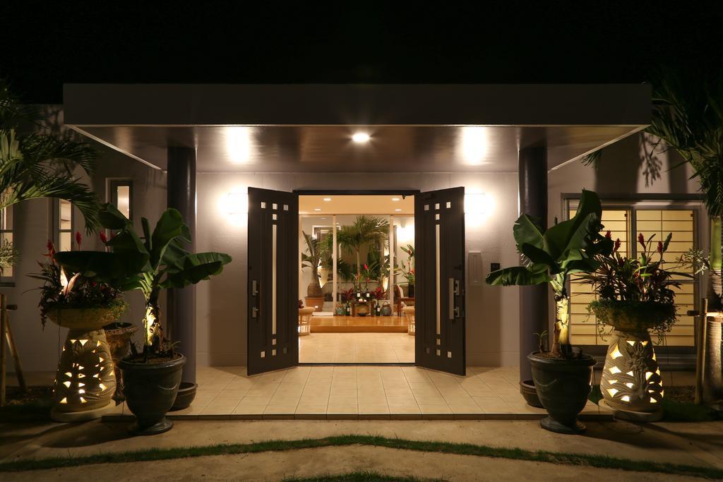Palm Villa Ishigakijima Igusa Ishigaki  Екстер'єр фото